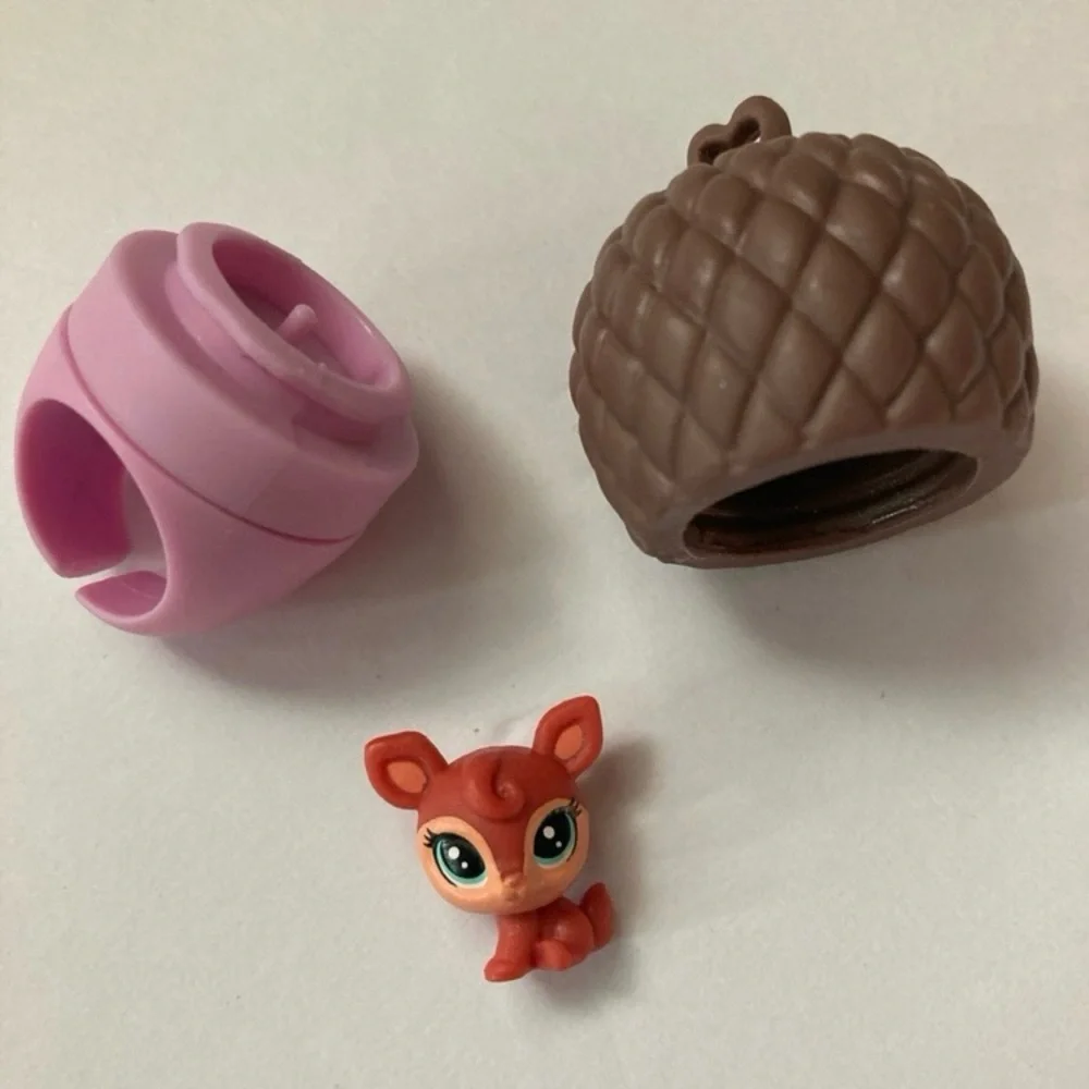 Littlest Pet Shop Teensies Deer With Acorn Wearable Ring